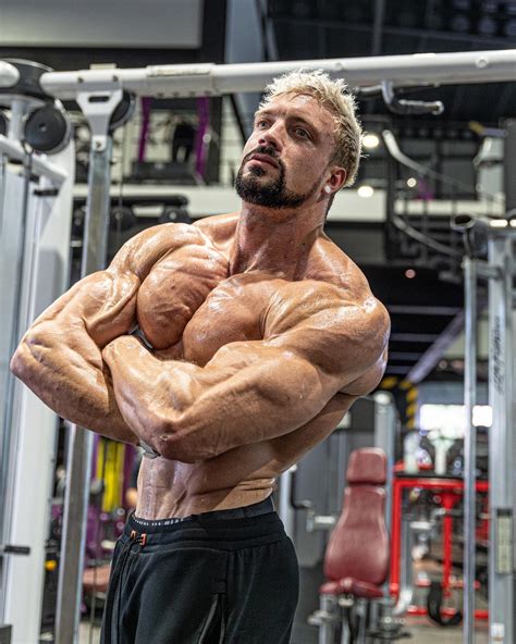 Jo Lindner: YouTube bodybuilding star Joesthetics dies of